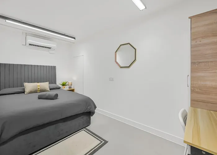 Marbel Aldgate